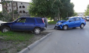 В ДТП между "Хондой" и "Рено" на ул. Пархоменко пострадал ребенок
