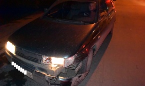 В Екатеринбурге водитель "Лады" сбил двух 16-летних девушек