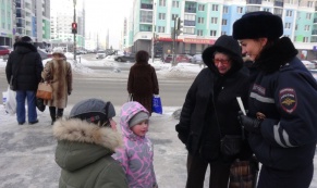 В Екатеринбурге сотрудники ГИБДД проверил мероприятие "Безопасная дорога"